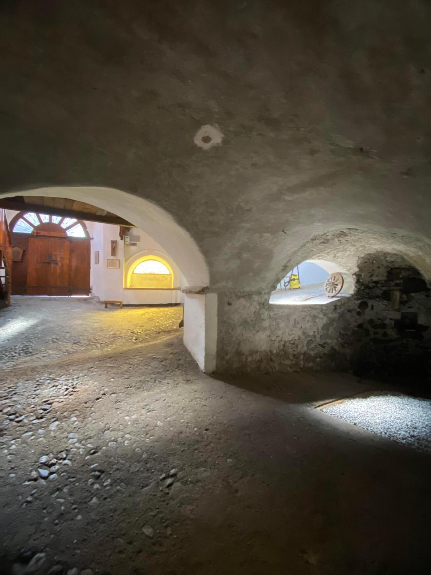 Casa Nel Centro Storico Di Borno Villa Luaran gambar