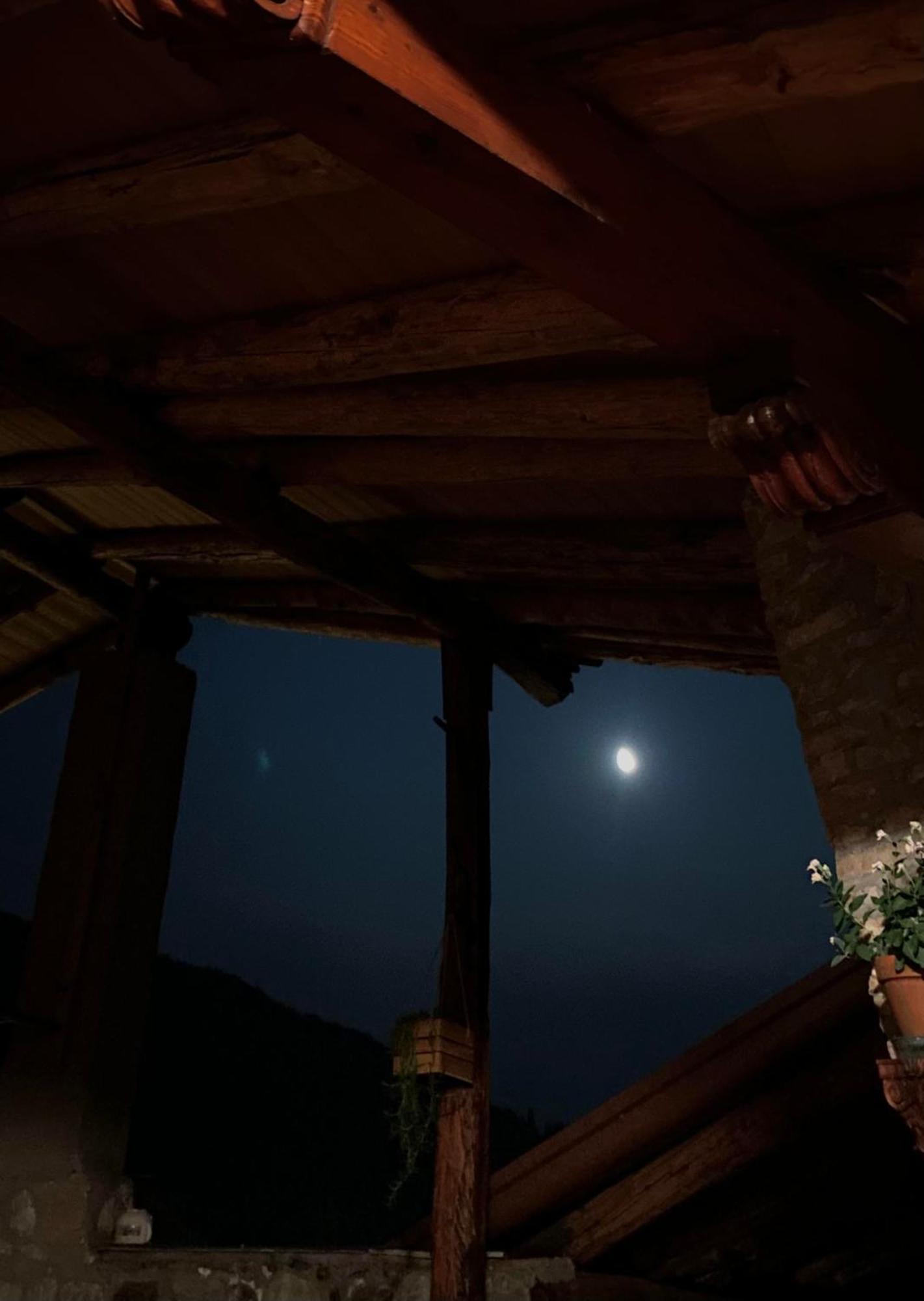 Casa Nel Centro Storico Di Borno Villa Luaran gambar