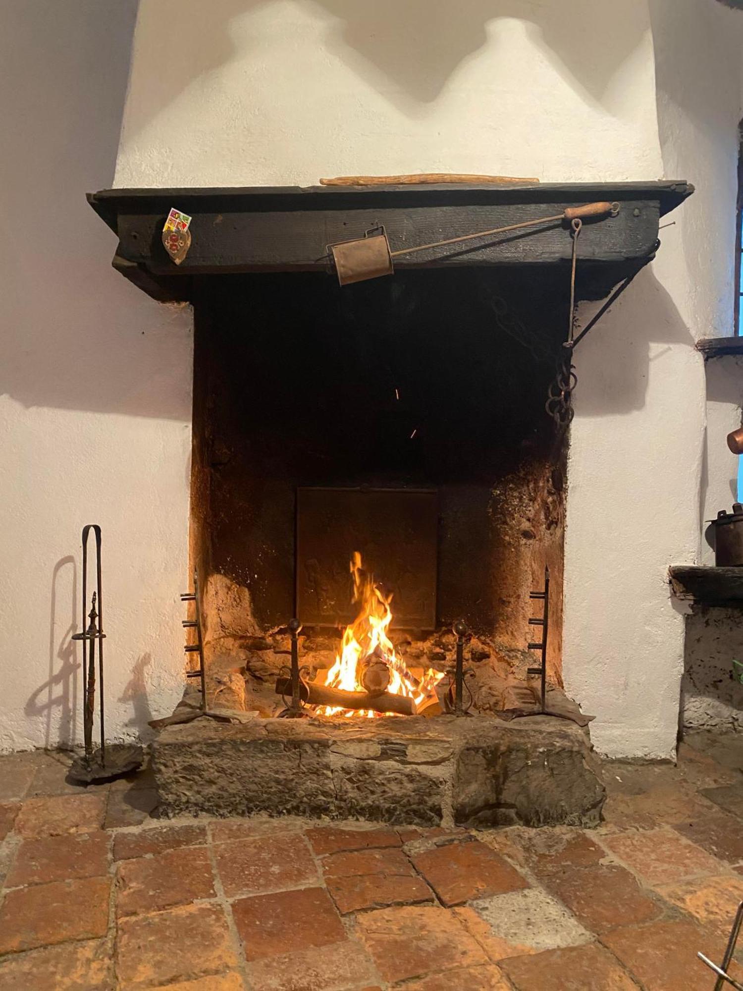 Casa Nel Centro Storico Di Borno Villa Luaran gambar